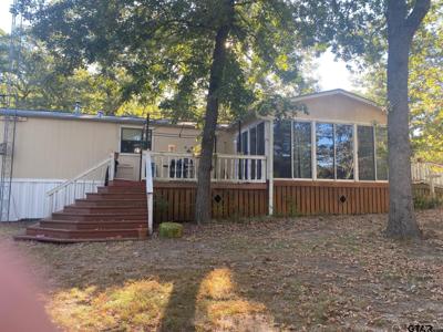 220 W Elm Drive