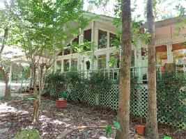 1460 Valleywood