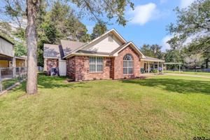 2421 Lovely Ln