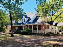 2724 Hideaway Lane