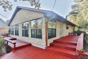 1429 Tanglewood Dr E
