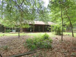 1638 Greenbriar Trail