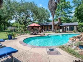 14329 W Peninsula Rd