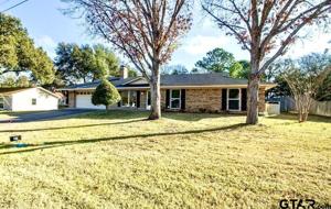 305 Hideaway Lane East