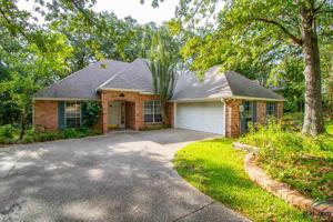 526 Dogwood