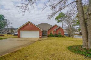 2315 Lakeshore Dr.