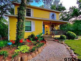 306 Timber Grove