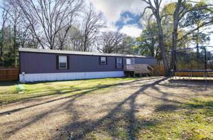 16875 Lakeway Circle