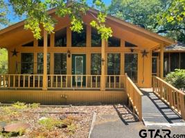118 Hemlock Cove