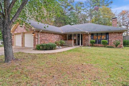 1611 Leisure Ln.
