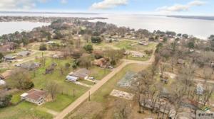 3104 Neches