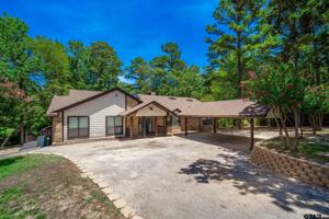 303 Llano Bend