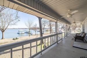 22765 Lakeside