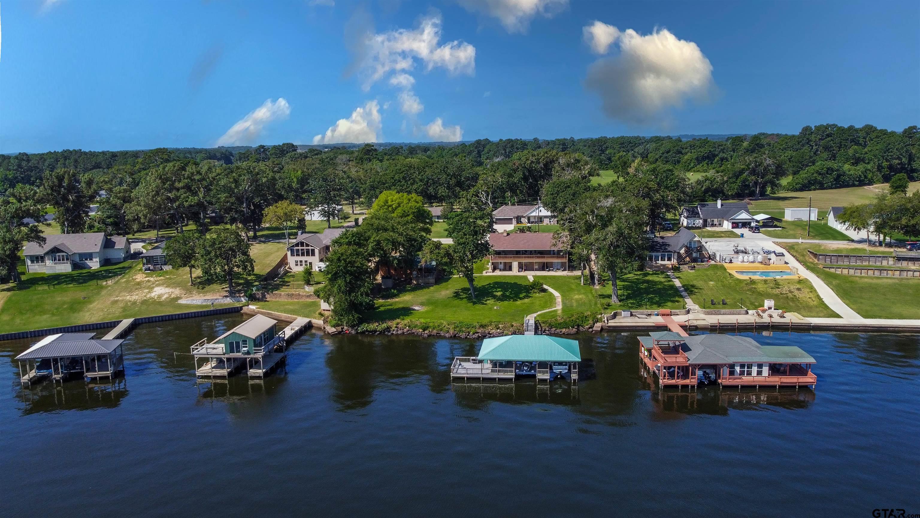 22565 Pine St, Frankston, TX lhrmls01825363