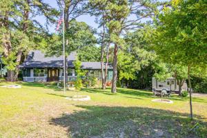 302 Lakeview