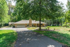 1371 Bridle Path