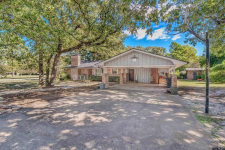 131 Hideaway Ln East