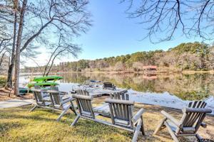 132 Ledgestone Point
