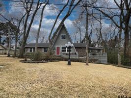 214 Grass Knoll Drive