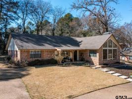 1392 Hideaway Ln West