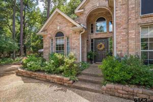 605 Greenbriar Trail