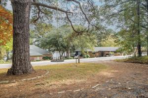 1332 Hide A Way Ln West