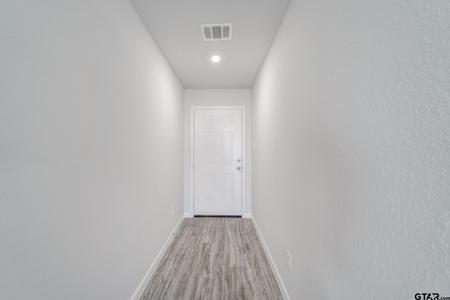 418 Meadows Lane
