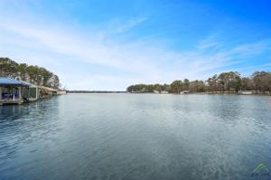 18015 N Lakeview