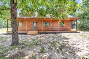 327 Laurel Ln