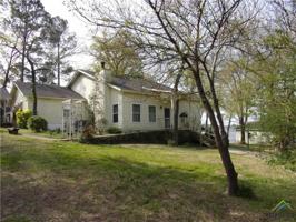 803 Callendar Lake