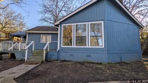 944 Beachside Dr
