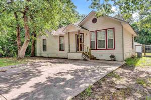 235 Oak Ridge