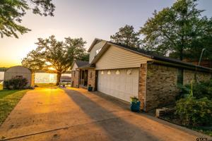 16031 Scenic View Dr