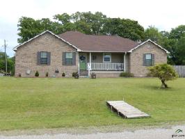 2001 Royal Drive W