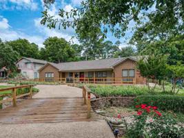 1125 Fairway Dr.