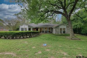 214 Hideaway Lane East