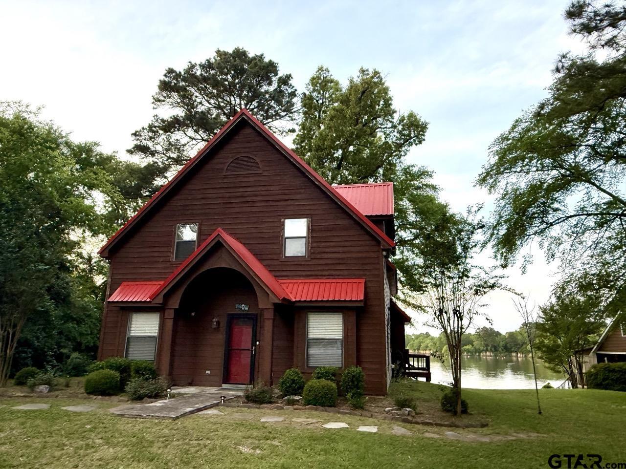 Image 0: Front of Home