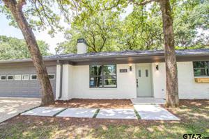 404 Hideaway Lane East
