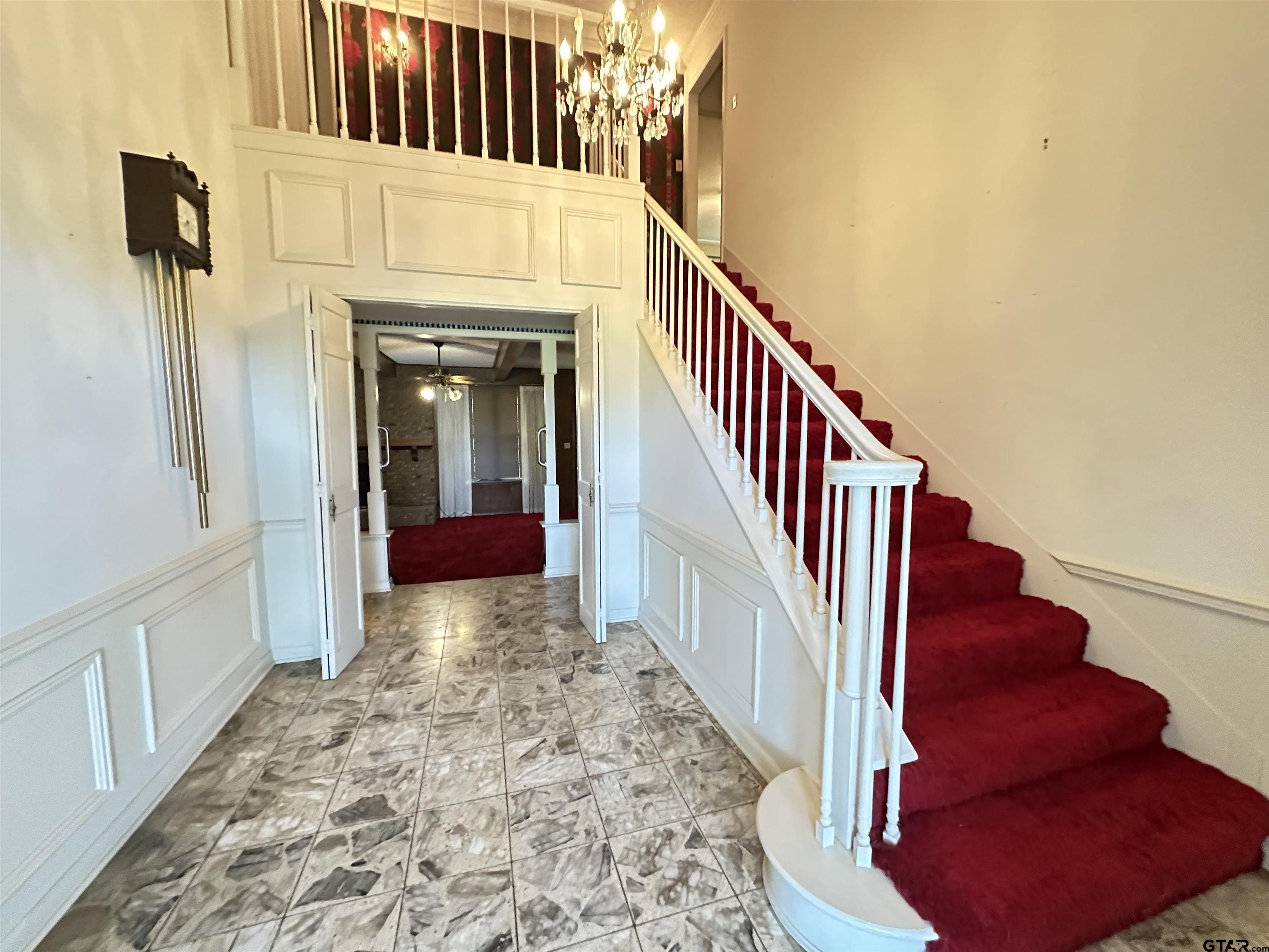 Image 1: Foyer