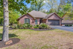 1762 Holly Trail East