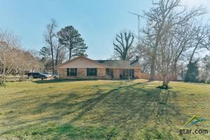 546 Woodside