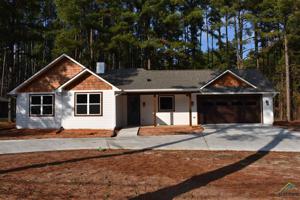 711 Green Meadow Trail