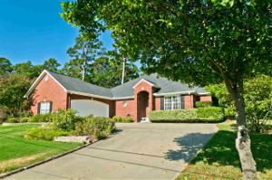 1220 Chateau Ln