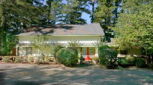 216 Pinewood