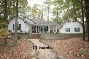1915 Greenbriar Trail
