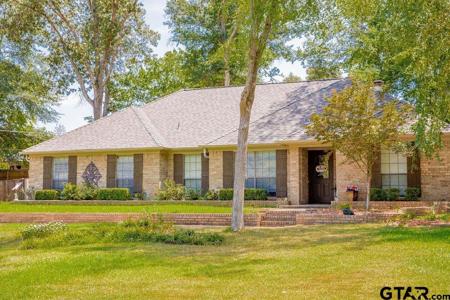 1534 Hideaway Lane West