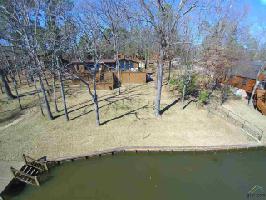 902 King Thomas