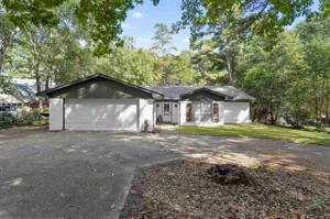 1339 Bridle Path