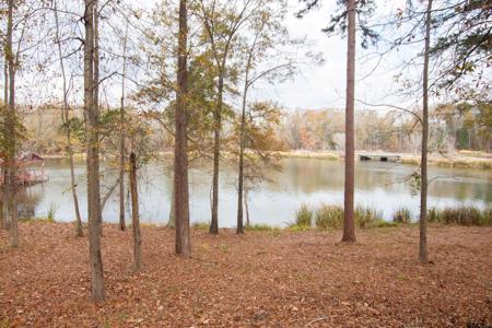 17931 Gordons Landing