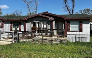 5169 Ridgewood Dr